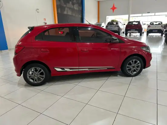 CHEVROLET-ONIX-1.4 MPFI EFFECT 8V FLEX 4P MANUAL CHEVROLET-ONIX-2014