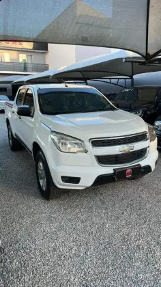 CHEVROLET S10 2.4 LS 4X2 CD 8V FLEX 4P MANUAL CHEVROLET S10 2.4 LS 4X2 CD 8V FLEX 4P MANUAL