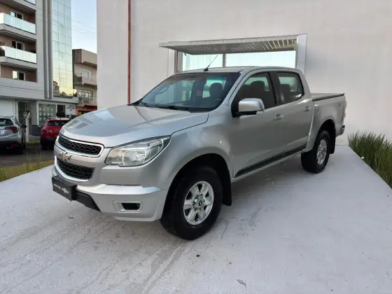 CHEVROLET S10 2.8 LT 4X4 CD 16V TURBO DIESEL 4P AUTOMÁTICO