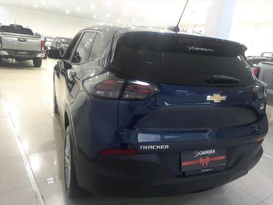 CHEVROLET-TRACKER-2025