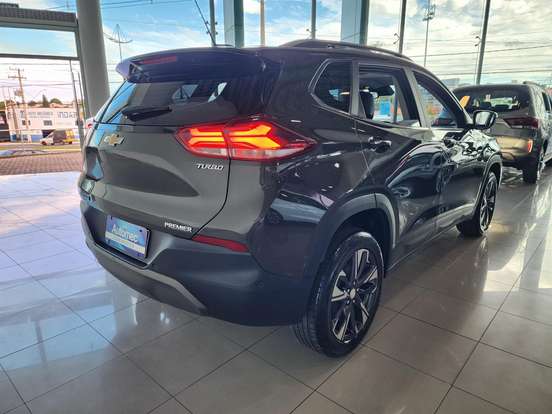 CHEVROLET-TRACKER-2023