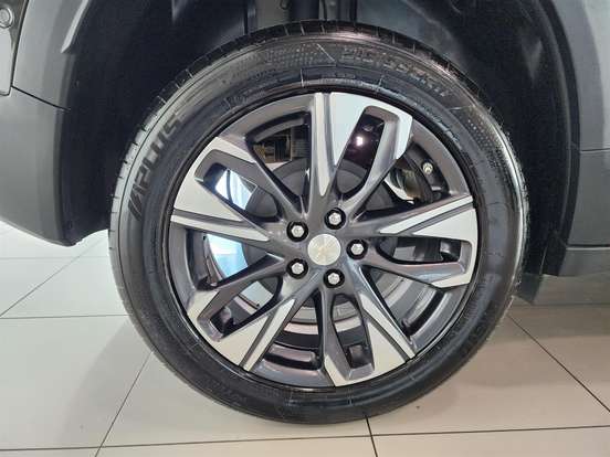 CHEVROLET-TRACKER-2023