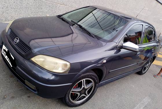 Chevrolet Astra 2.0 Mpfi Expression Sedan 8V Gasolina 4P Manual