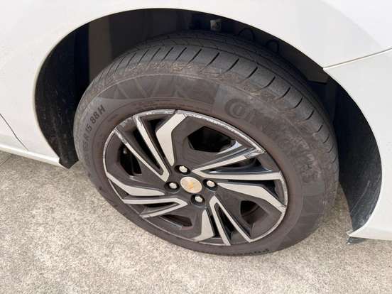 CHEVROLET-ONIX-2024