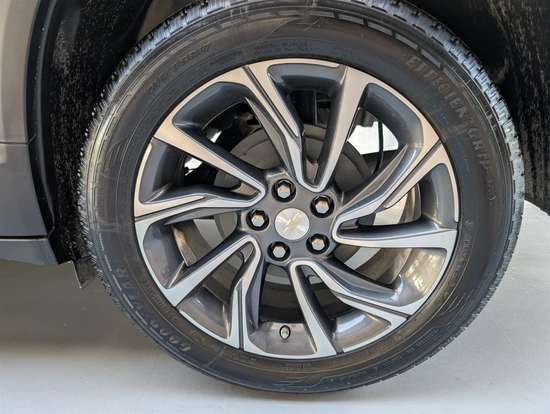 CHEVROLET-TRACKER-2025
