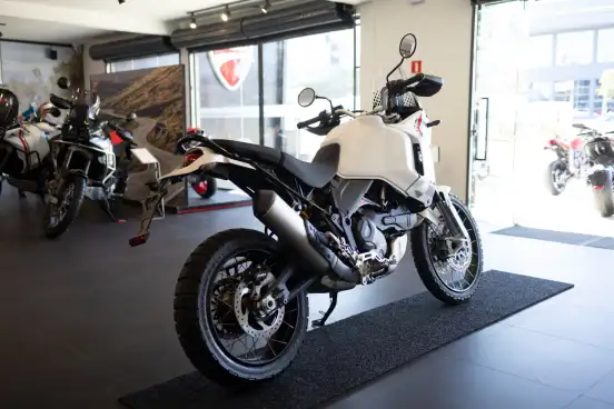DUCATI-DESERT X-2025