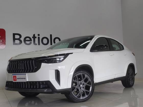 FIAT FASTBACK 1.0 TURBO 200 HYBRID IMPETUS CVT