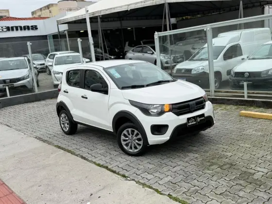 FIAT MOBI 1.0 EVO FLEX LIKE. MANUAL FIAT MOBI 1.0 EVO FLEX LIKE. MANUAL