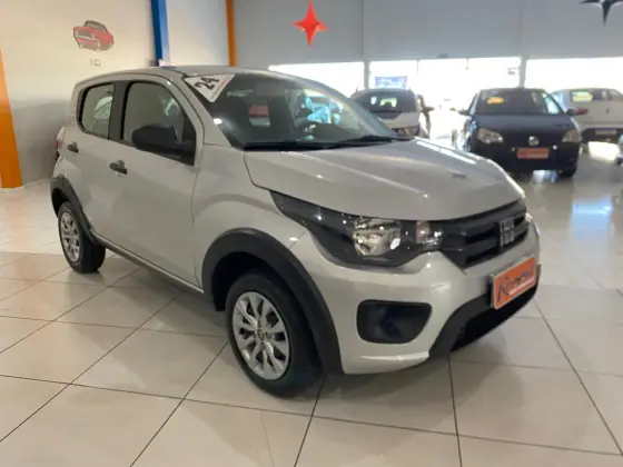 FIAT MOBI 1.0 EVO FLEX LIKE. MANUAL FIAT MOBI 1.0 EVO FLEX LIKE. MANUAL