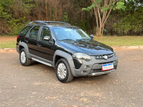 FIAT PALIO 1.8 MPI ADVENTURE WEEKEND 16V FLEX 4P MANUAL FIAT PALIO 1.8 MPI ADVENTURE WEEKEND 16V FLEX 4P MANUAL