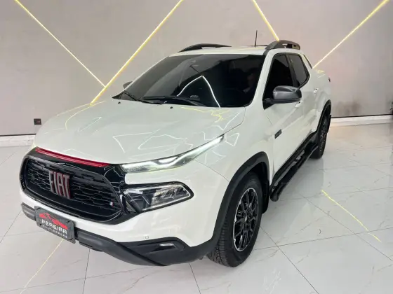 FIAT TORO 2.0 16V TURBO DIESEL ULTRA 4WD AT9