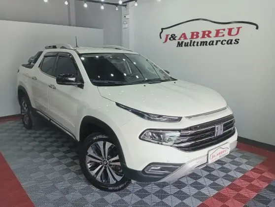 FIAT TORO 2.0 16V TURBO DIESEL VOLCANO 4WD AT9 FIAT TORO 2.0 16V TURBO DIESEL VOLCANO 4WD AT9