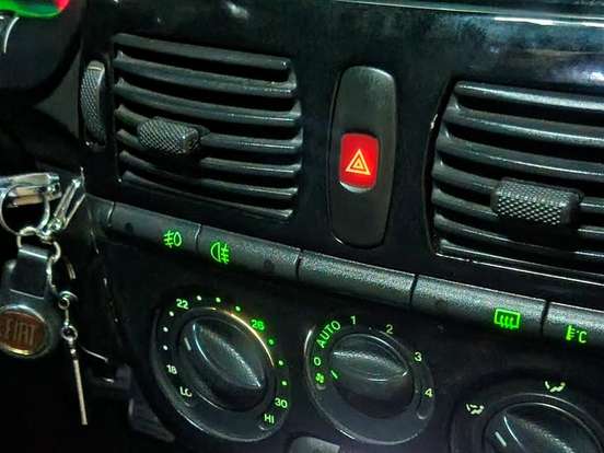 FIAT-BRAVA-1.8 MPI HGT 16V GASOLINA 4P MANUAL FIAT-BRAVA-2001