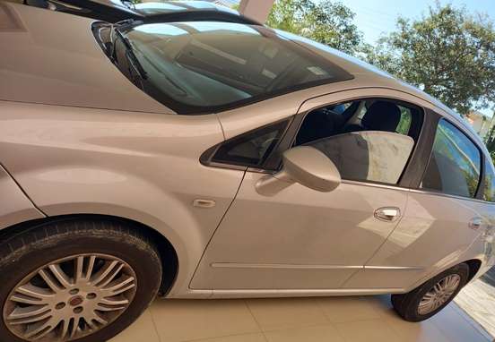 FIAT-LINEA-2013