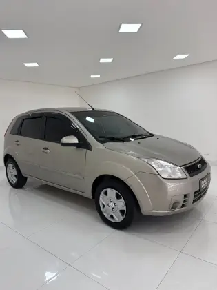 FORD FIESTA 1.0 MPI CLASS HATCH 8V FLEX 4P MANUAL FORD FIESTA 1.0 MPI CLASS HATCH 8V FLEX 4P MANUAL