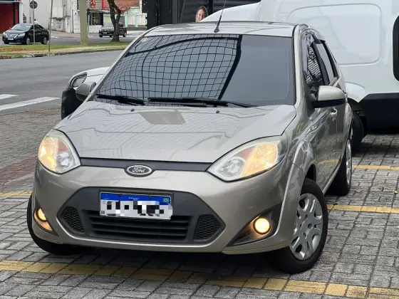 FORD FIESTA 1.6 MPI SEDAN 8V FLEX 4P MANUAL