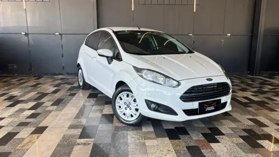 FORD FIESTA 1.6 SE HATCH 16V FLEX 4P MANUAL FORD FIESTA 1.6 SE HATCH 16V FLEX 4P MANUAL