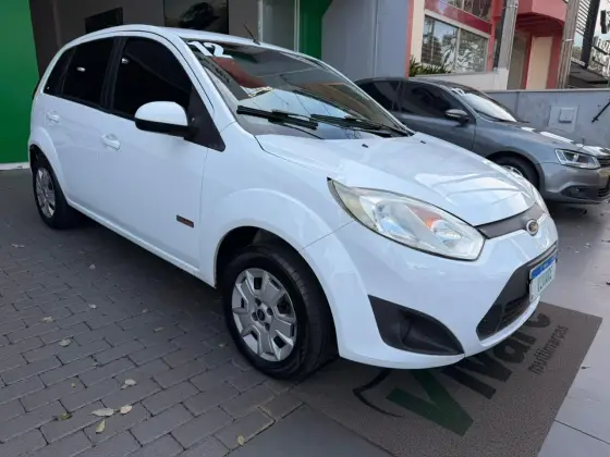 FORD FIESTA 1.6 SE HATCH 16V FLEX 4P MANUAL