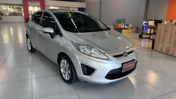 FORD FIESTA 1.6 SE HATCH 16V FLEX 4P MANUAL FORD FIESTA 1.6 SE HATCH 16V FLEX 4P MANUAL