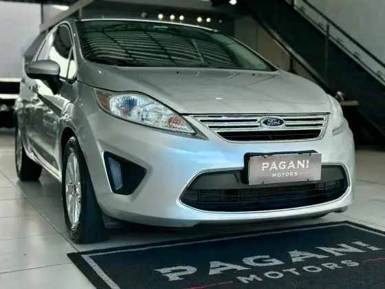 FORD FIESTA 1.6 SE SEDAN 16V FLEX 4P MANUAL FORD FIESTA 1.6 SE SEDAN 16V FLEX 4P MANUAL