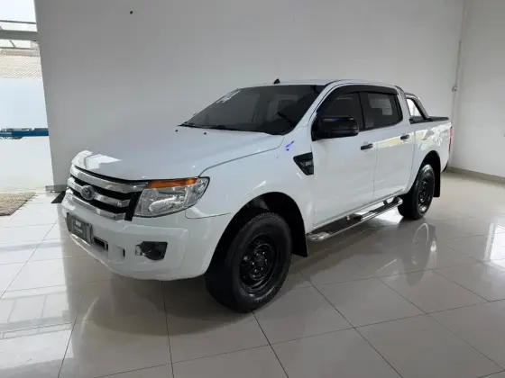 FORD RANGER 2.2 XL 4X4 CD 16V DIESEL 4P MANUAL FORD RANGER 2.2 XL 4X4 CD 16V DIESEL 4P MANUAL