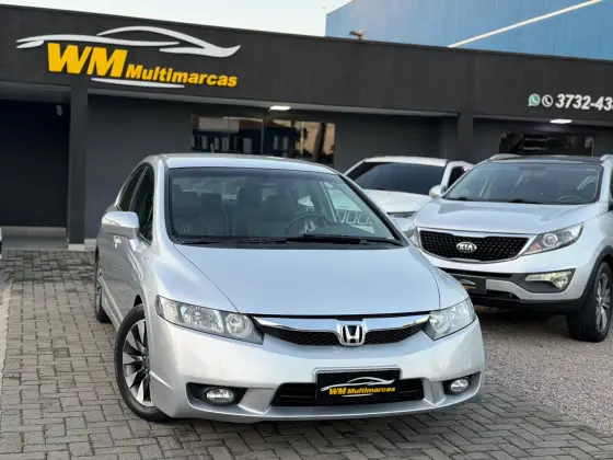 HONDA CIVIC 1.8 LXL 16V FLEX 4P MANUAL HONDA CIVIC 1.8 LXL 16V FLEX 4P MANUAL