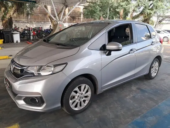 HONDA FIT 1.5 LX 16V FLEX 4P AUTOMÁTICO HONDA FIT 1.5 LX 16V FLEX 4P AUTOMÁTICO