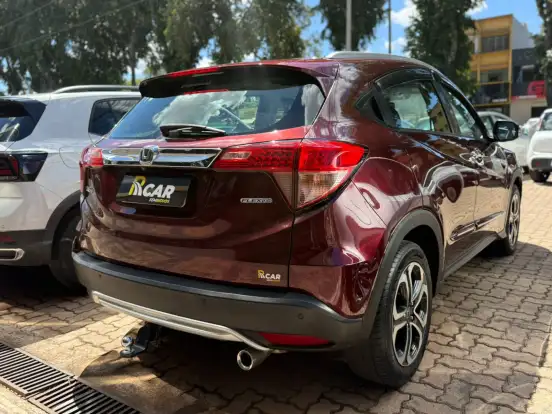 HONDA-HR-V-2015