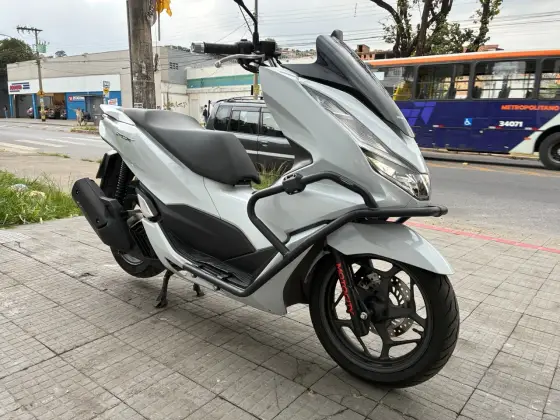 HONDA PCX 160 DLX HONDA PCX 160 DLX