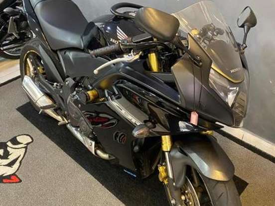 HONDA-CBR 600F HONDA-CBR 600F-2012