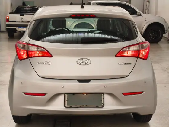 HYUNDAI HB20 1.6 COMFORT STYLE 16V FLEX 4P MANUAL HYUNDAI HB20 1.6 COMFORT STYLE 16V FLEX 4P MANUAL