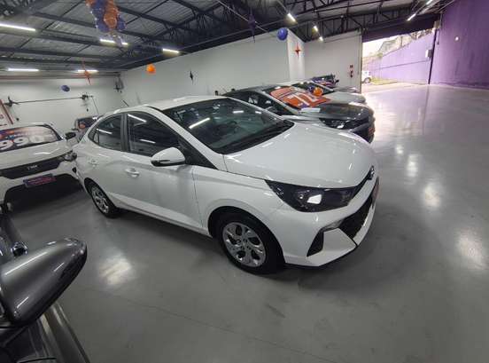 HYUNDAI-HB20S-2022