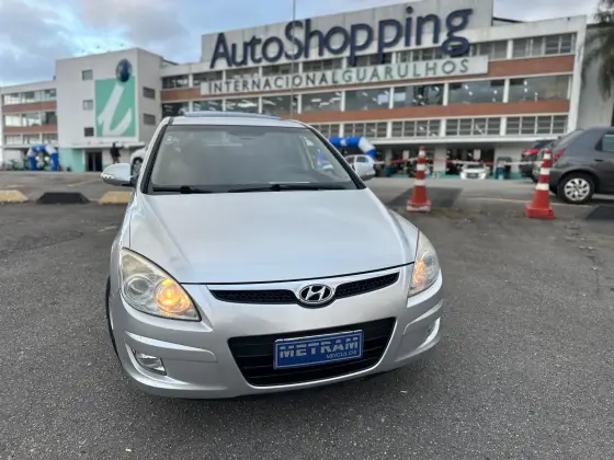 HYUNDAI I30 2.0 MPFI GLS 16V GASOLINA 4P AUTOMÁTICO HYUNDAI I30 2.0 MPFI GLS 16V GASOLINA 4P AUTOMÁTICO