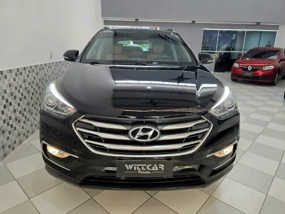 HYUNDAI SANTA FÉ 3.3 MPFI 4X4 7 LUGARES V6 270CV GASOLINA 4P AUTOMÁTICO HYUNDAI SANTA FÉ 3.3 MPFI 4X4 7 LUGARES V6 270CV GASOLINA 4P AUTOMÁTICO