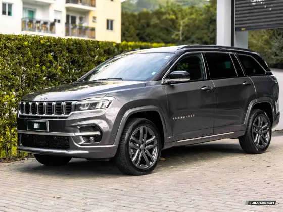 JEEP COMMANDER 2.0 HURRICANE 4 TURBO GASOLINA OVERLAND AT9 JEEP COMMANDER 2.0 HURRICANE 4 TURBO GASOLINA OVERLAND AT9
