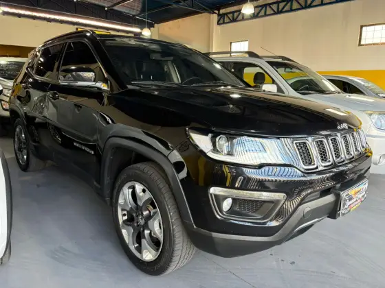 JEEP COMPASS 2.0 16V DIESEL LONGITUDE 4X4 AUTOMÁTICO JEEP COMPASS 2.0 16V DIESEL LONGITUDE 4X4 AUTOMÁTICO