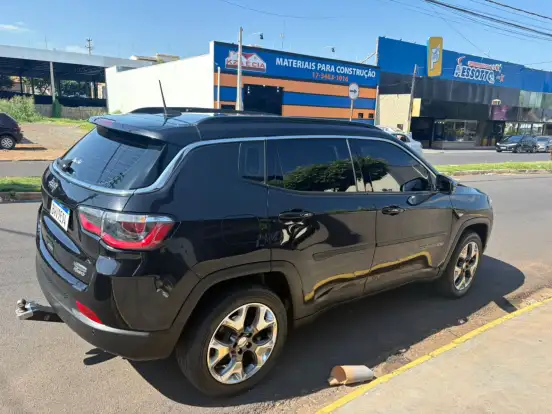 JEEP-COMPASS-2.0 16V DIESEL LONGITUDE 4X4 AUTOMÁTICO JEEP-COMPASS-2019
