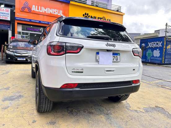 JEEP-COMPASS-2020