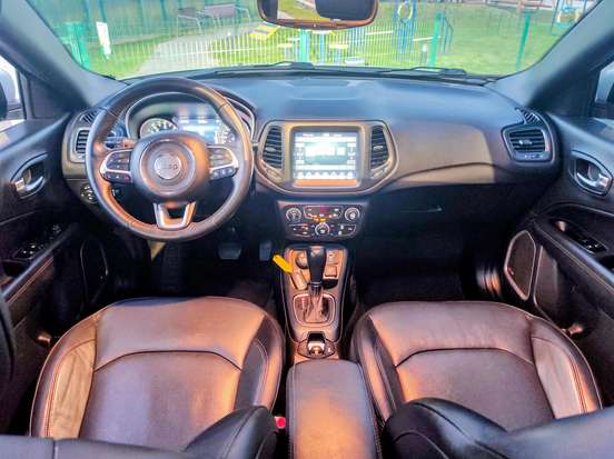 JEEP-COMPASS-2021