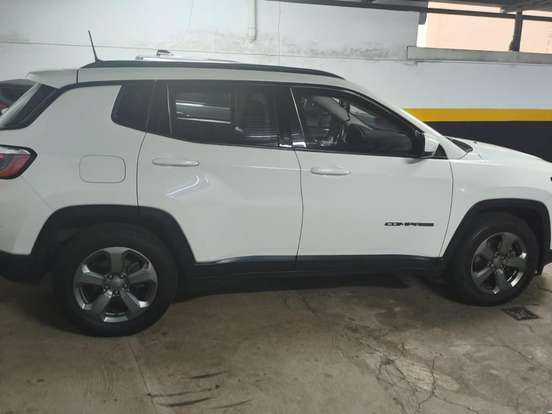 JEEP-COMPASS-2.0 16V FLEX SPORT AUTOMÁTICO JEEP-COMPASS-2017
