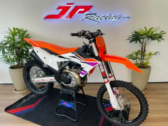 KTM 450 SX-F KTM 450 SX-F