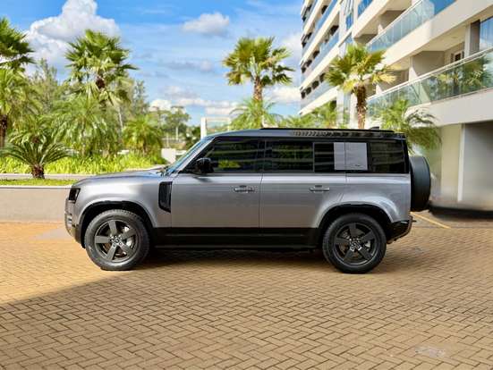 LAND ROVER-DEFENDER-2023