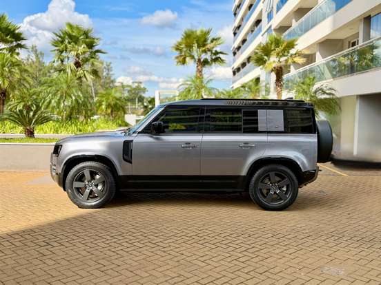 LAND ROVER-DEFENDER-3.0 D300 TURBO DIESEL MHEV 110 X-DYNAMIC SE AWD AUTOMÁTICO LAND ROVER-DEFENDER-2023