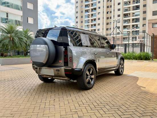 LAND ROVER-DEFENDER-2023