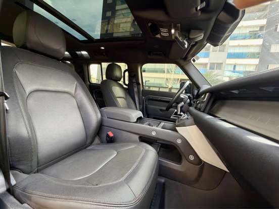 LAND ROVER-DEFENDER-3.0 D300 TURBO DIESEL MHEV 110 X-DYNAMIC SE AWD AUTOMÁTICO LAND ROVER-DEFENDER-2023