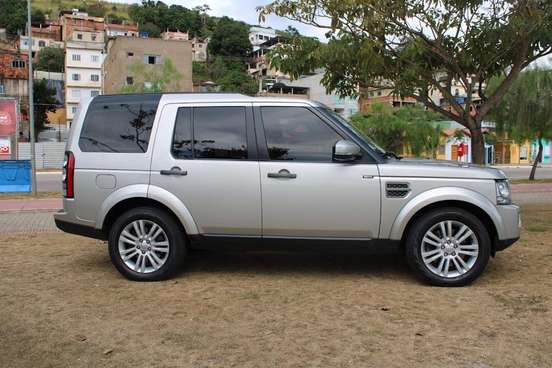 LAND ROVER-DISCOVERY 4-2014