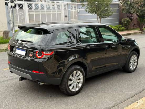 LAND ROVER-DISCOVERY SPORT-2.0 16V SI4 TURBO GASOLINA SE 4P AUTOMÁTICO LAND ROVER-DISCOVERY SPORT-2015