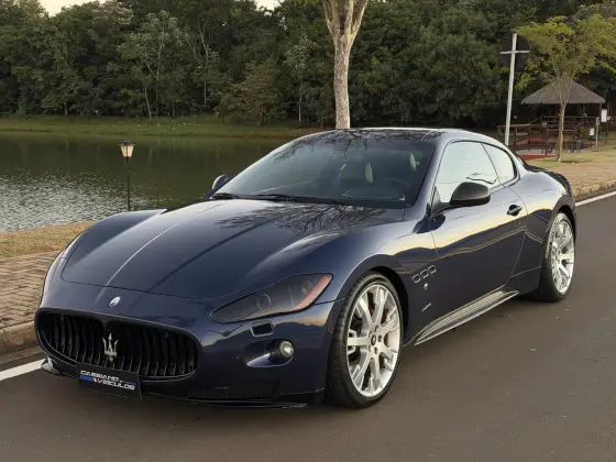 MASERATI GRANTURISMO 4.7 V8 GASOLINA SPORT MC SHIFT MASERATI GRANTURISMO 4.7 V8 GASOLINA SPORT MC SHIFT