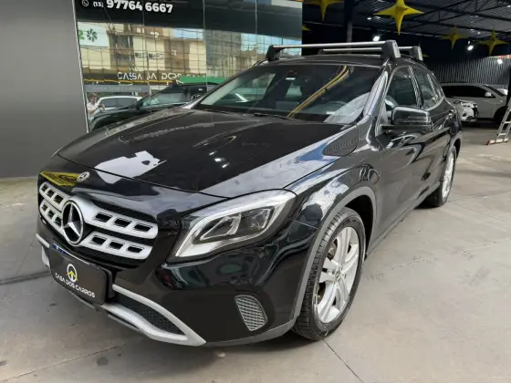 MERCEDES-BENZ GLA 200 1.6 CGI FLEX STYLE 7G-DCT MERCEDES-BENZ GLA 200 1.6 CGI FLEX STYLE 7G-DCT