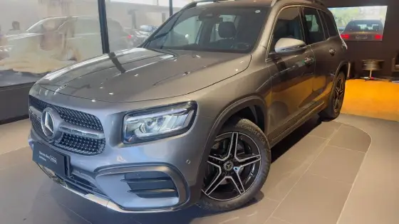 MERCEDES-BENZ GLB 220 2.0 MHEV AMG LINE 4MATIC 8G-DCT MERCEDES-BENZ GLB 220 2.0 MHEV AMG LINE 4MATIC 8G-DCT